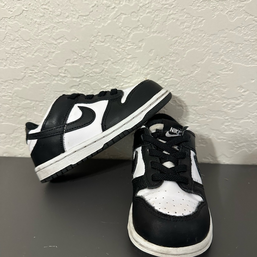 Nike Black and White Classic Sneakers
